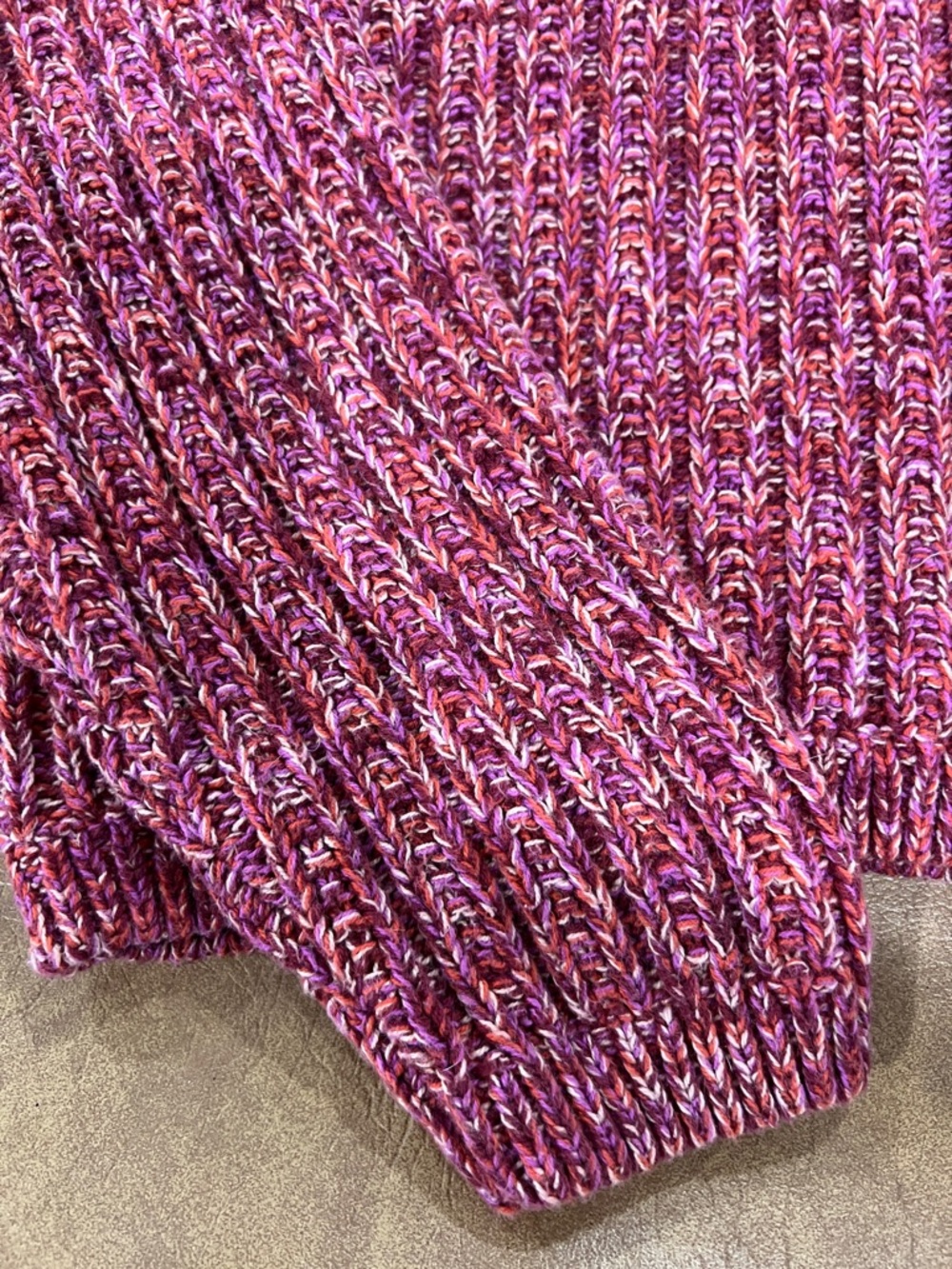Universal Thread Marled Raspberry Crewneck Sweater - Picture 3 of 5